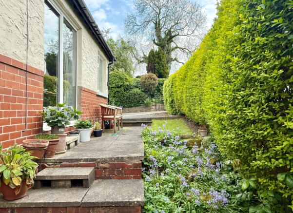 3 bed Detached Bungalow for sale Image 10
