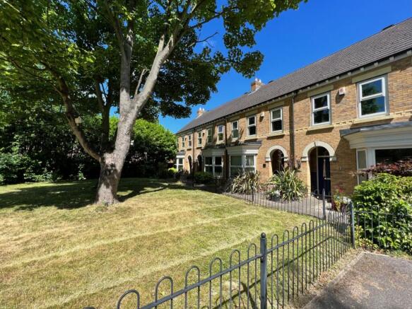 3 bed House to rent Image 12