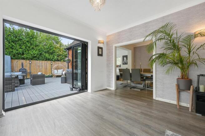 Lounge to Dining - Decking