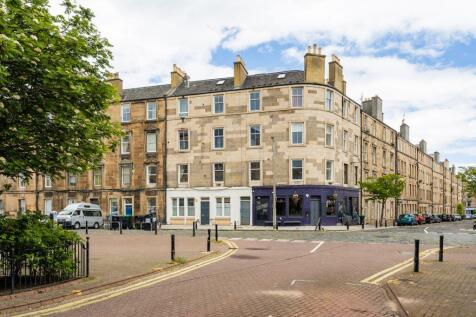 15/3 Iona Street, Edinburgh, EH6 8SG
