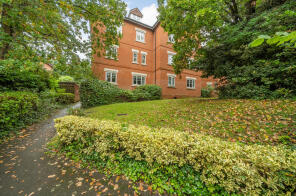 Flat 73, Abingdon Court, Heathside Road, Woking GU22 7EU