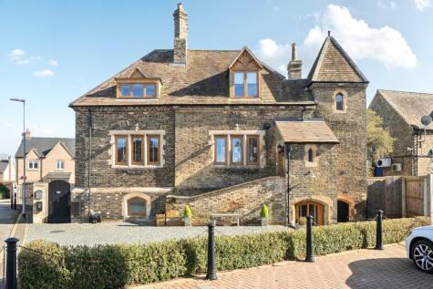 Crown Close, Thorney, Peterborough, Cambridgeshire, PE6