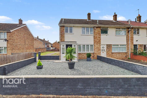 Crammerville Walk, Rainham