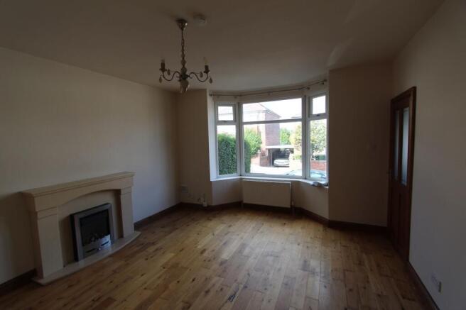 3 bed Semi-Detached to rent Image 4