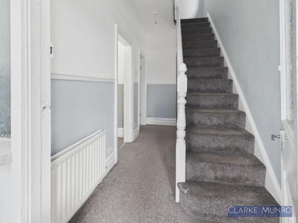 4 bed Semi-Detached for sale Image 9