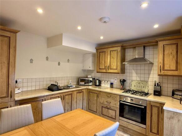 2 bed End of Terrace for sale Image 7