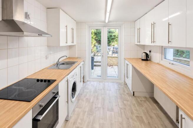 54VR Kitchen.jpg