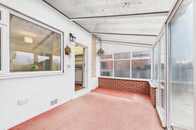 19, Pendas Way, Leeds, West Yorkshire, LS15 photo 5