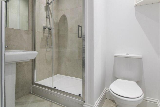 2 bed Apartment for sale Image 5