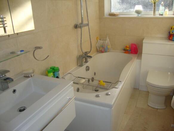 Photo 7