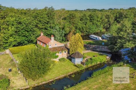 Wherry Cottage, Hall Road, Irstead, norfolk