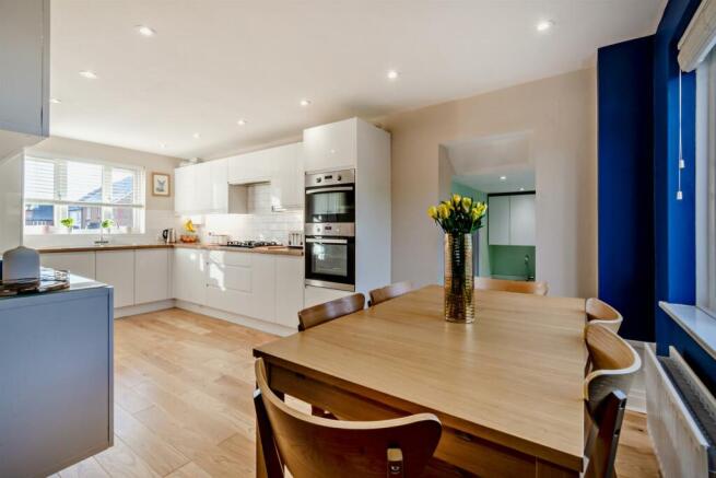 8578331-interior16-800.jpg