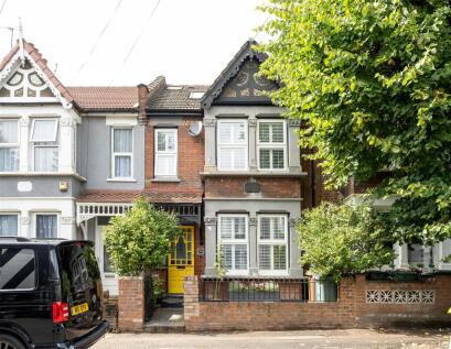 Winchester Road, Chingford