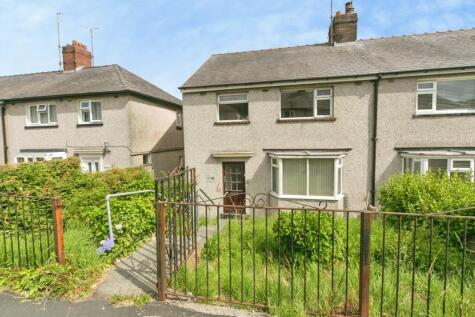 Cil Coed, Bangor, Gwynedd, LL57