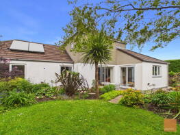 1 Chippings, Brecon Close, St. Agnes TR5 0TD