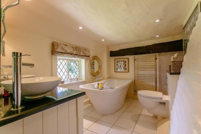 En Suite Bathroom