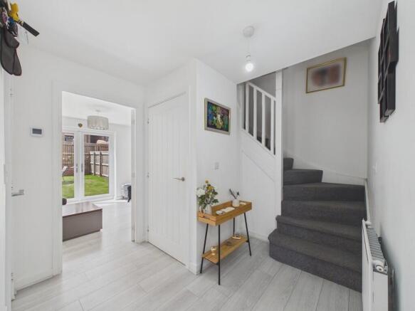 4 bed Semi-Detached for sale Image 6