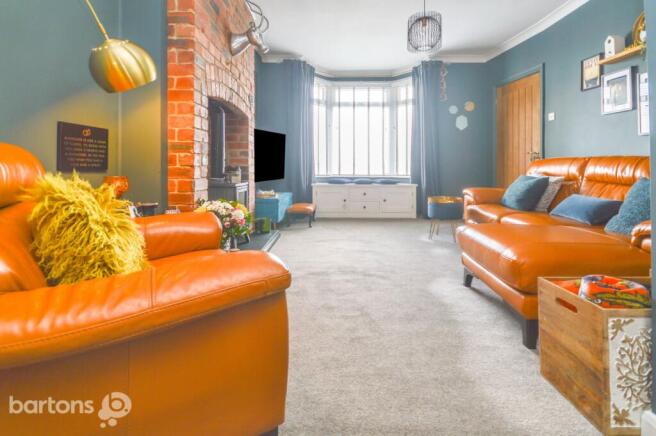 3 bed Semi-Detached for sale Image 4