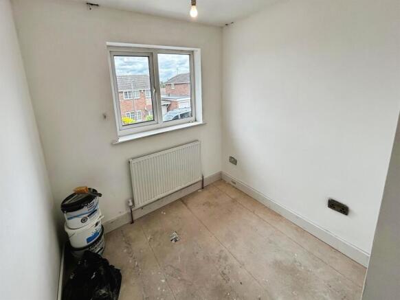 3 bed Semi-Detached for sale Image 8