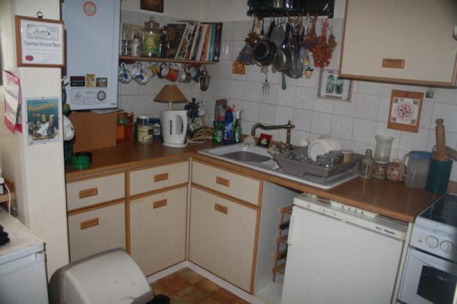 Photo 3