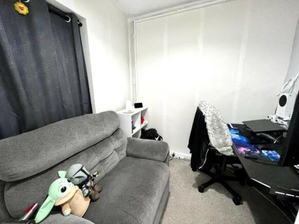 Photo 9