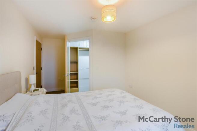 2 bed Apartment for sale Image 6