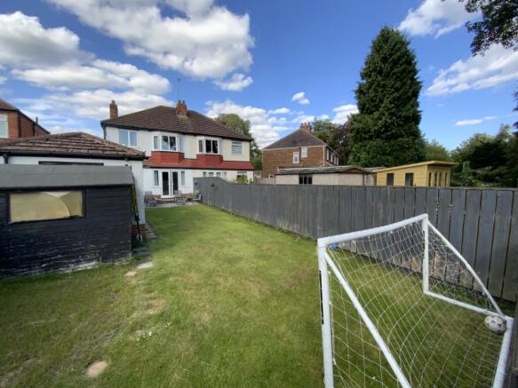 3 bed Semi-Detached for sale Image 9