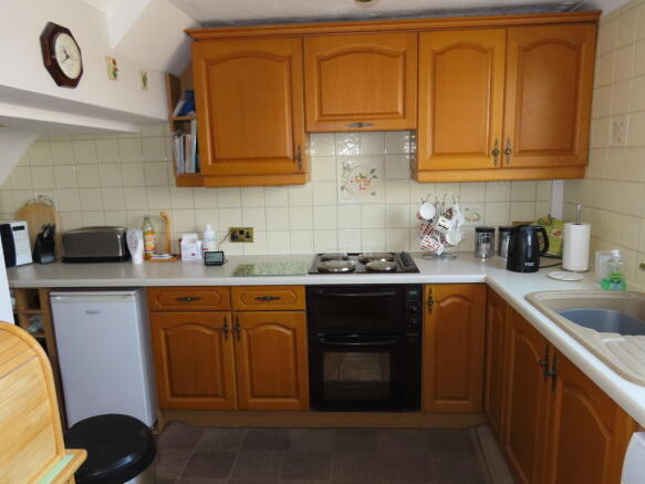 3 bed Semi-Detached for sale Image 10