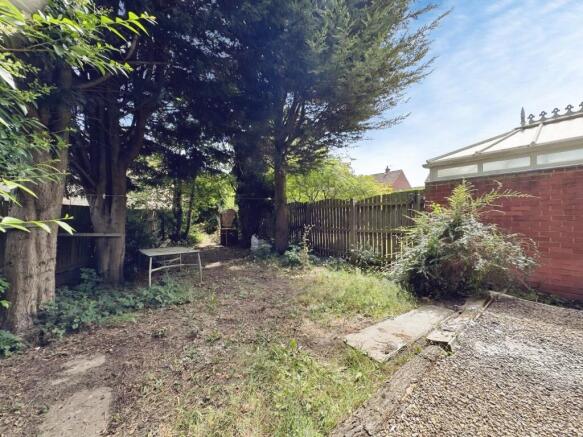 2 bed Semi-Detached for sale Image 4