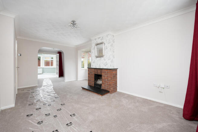 Collingbourne Close, Trowbridge photo 4