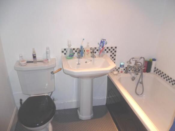 Photo 11