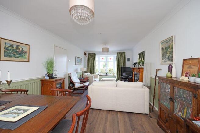 Living/Dining Room
