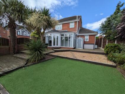 Broadlands, Bramley