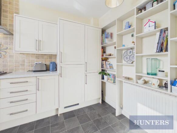2 bed Apartment for sale Image 9