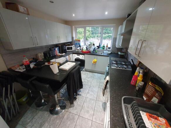 Kitchen (1)