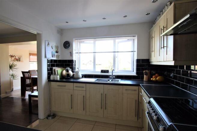 kitchen x 3