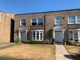 12, Courtenay Place, Lymington SO41 3NQ
