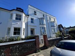 Basement Flat, 8, Powis Grove, Brighton BN1 3HF
