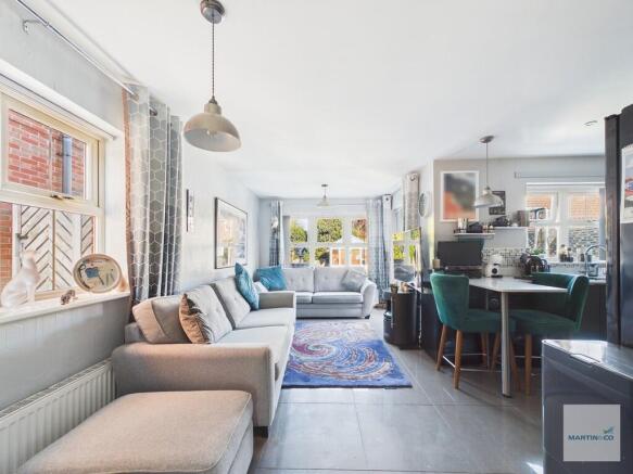 CAM03394G0-PR0463...