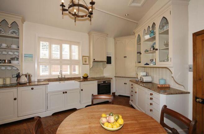 KITCHEN 2