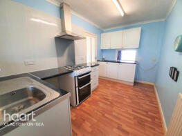 20, Manfield Gardens, Clacton-on-sea CO16 8QA