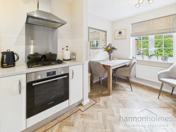 CAM05283G0-PR0082...