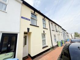 31, Lysons Road, Aldershot GU11 1NH