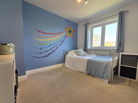 Bedroom 3.jpg
