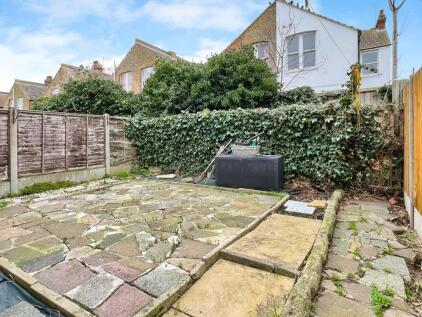 Douglas Road, Herne Bay, CT6