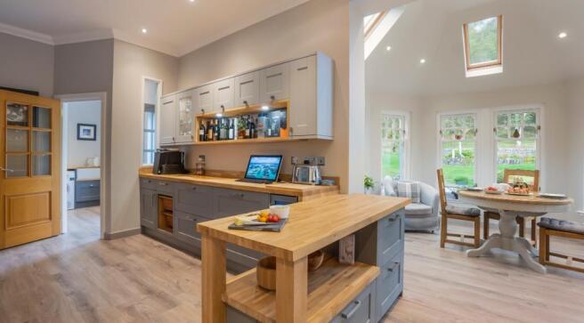 Dining kitchen 