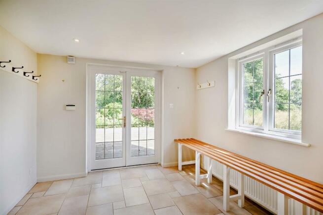 8562440-interior11-800.jpg
