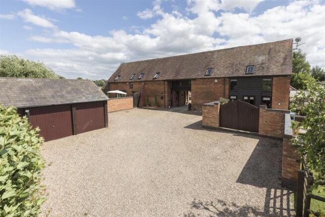 HighfieldBarn-01A.jpg
