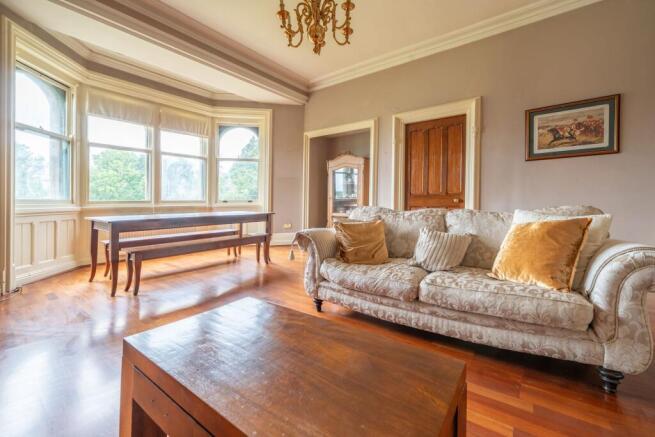 SITTING DINING ROOM