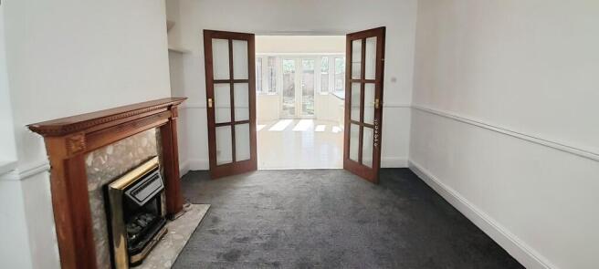 e96fd071-WhatsApp...